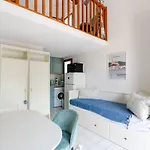 Pavillon Mezzanine Climatise Proche Avec Parking - Fr-1-409a-37 Villa